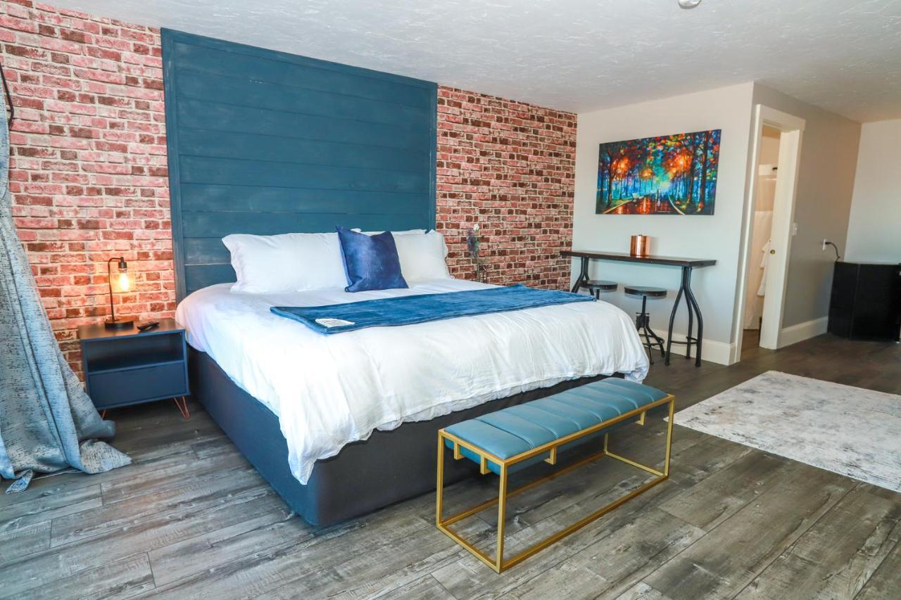 Gunstock Inn & Suites Гилфорд Экстерьер фото