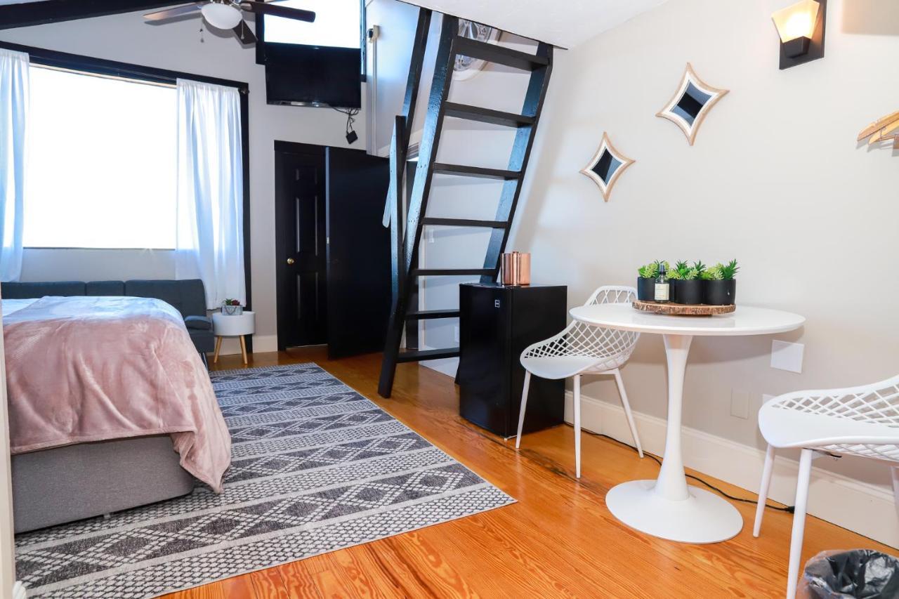 Gunstock Inn & Suites Гилфорд Экстерьер фото