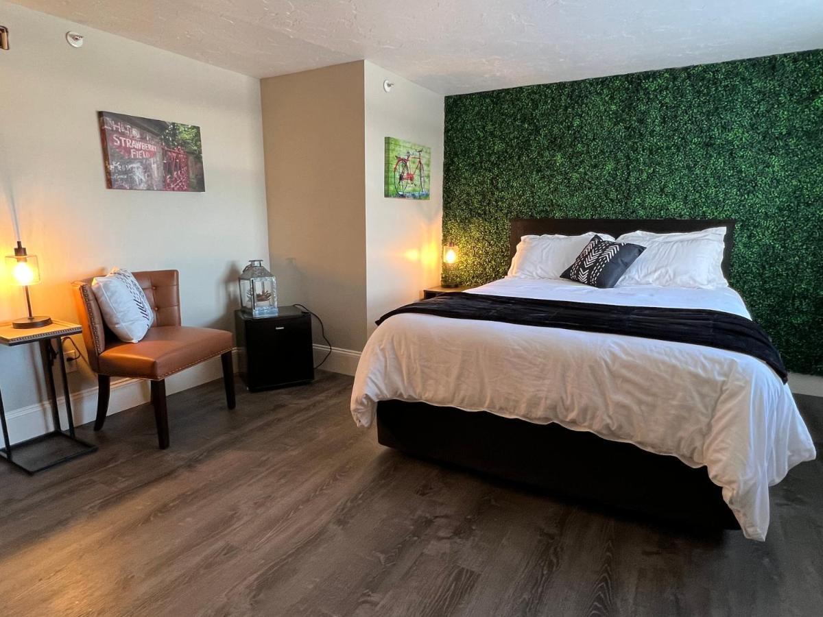 Gunstock Inn & Suites Гилфорд Экстерьер фото