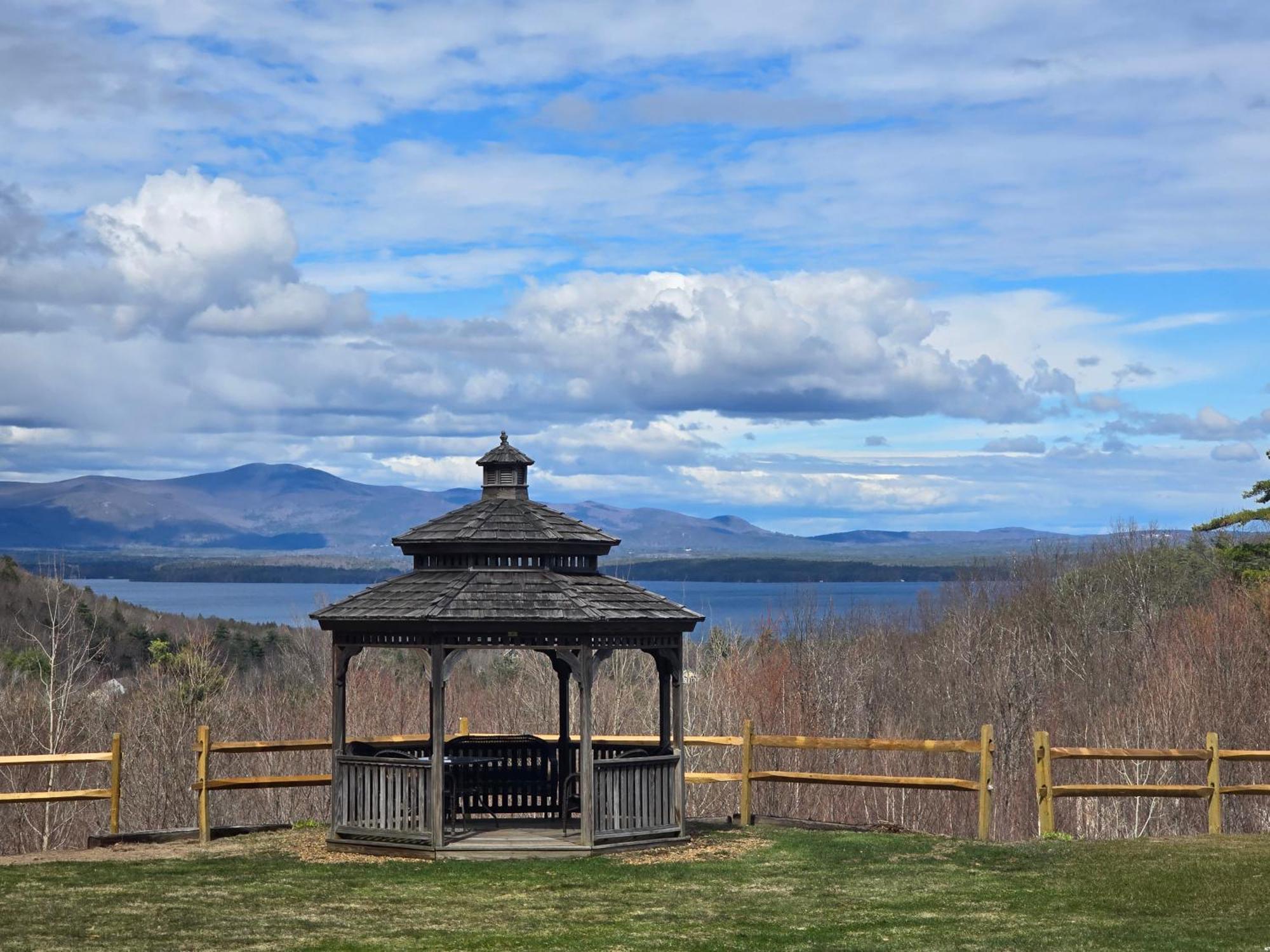 Gunstock Inn & Suites Гилфорд Экстерьер фото